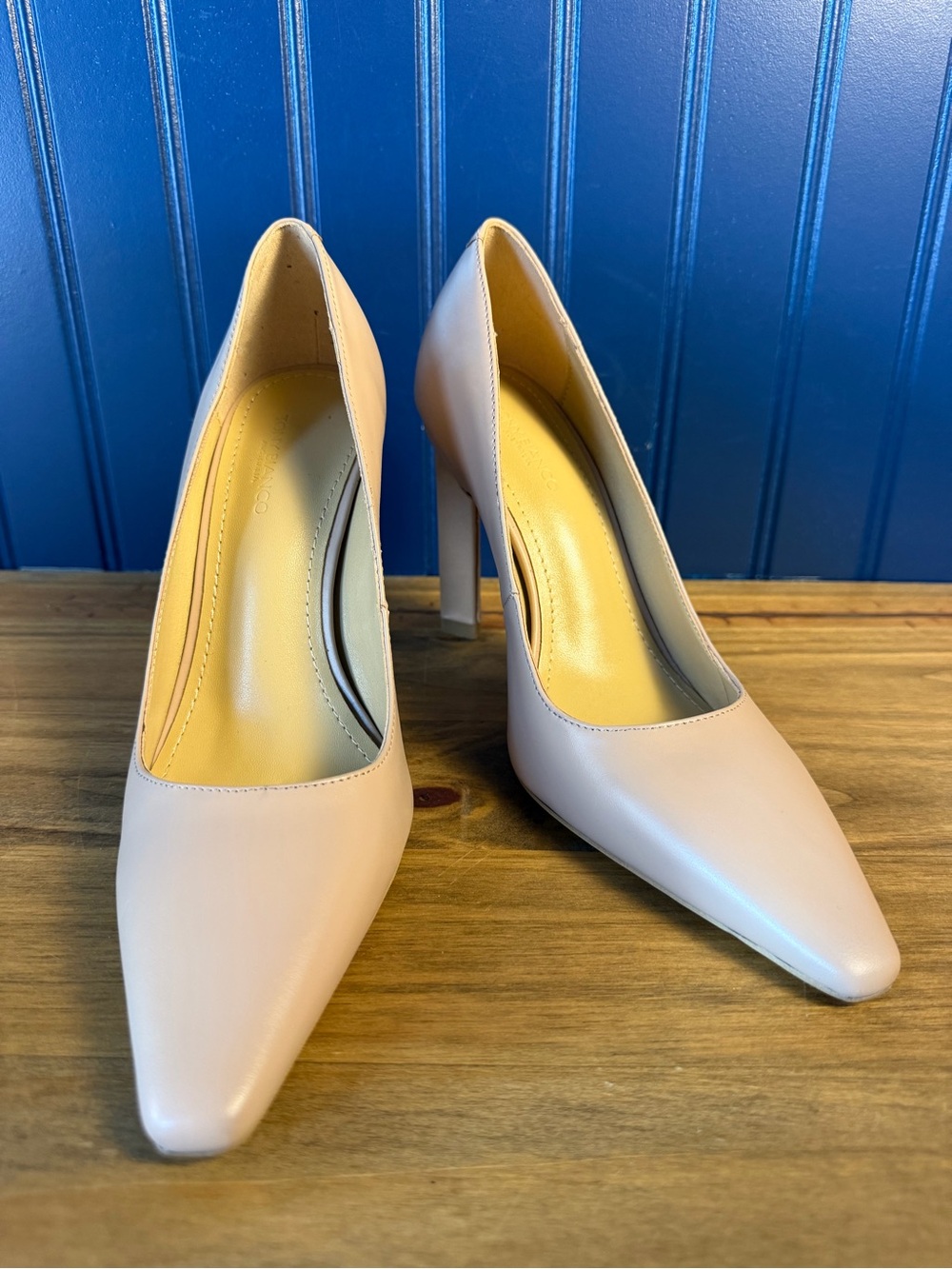 Tony Bianco Capretto Nude Leather Pointed Toe Pumps Heels Size 5
